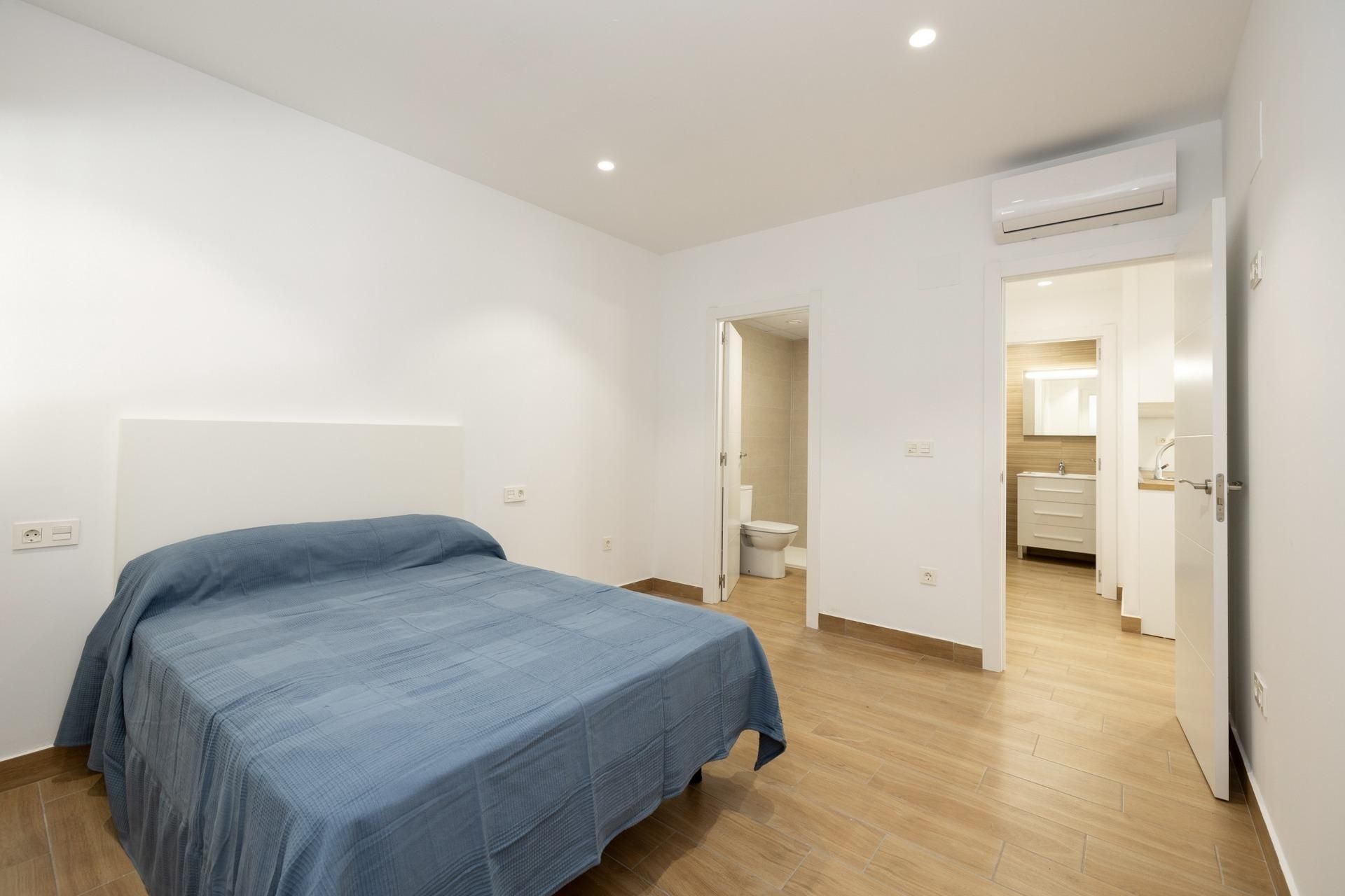 Habitación de Piso en venta en  Granada Capital