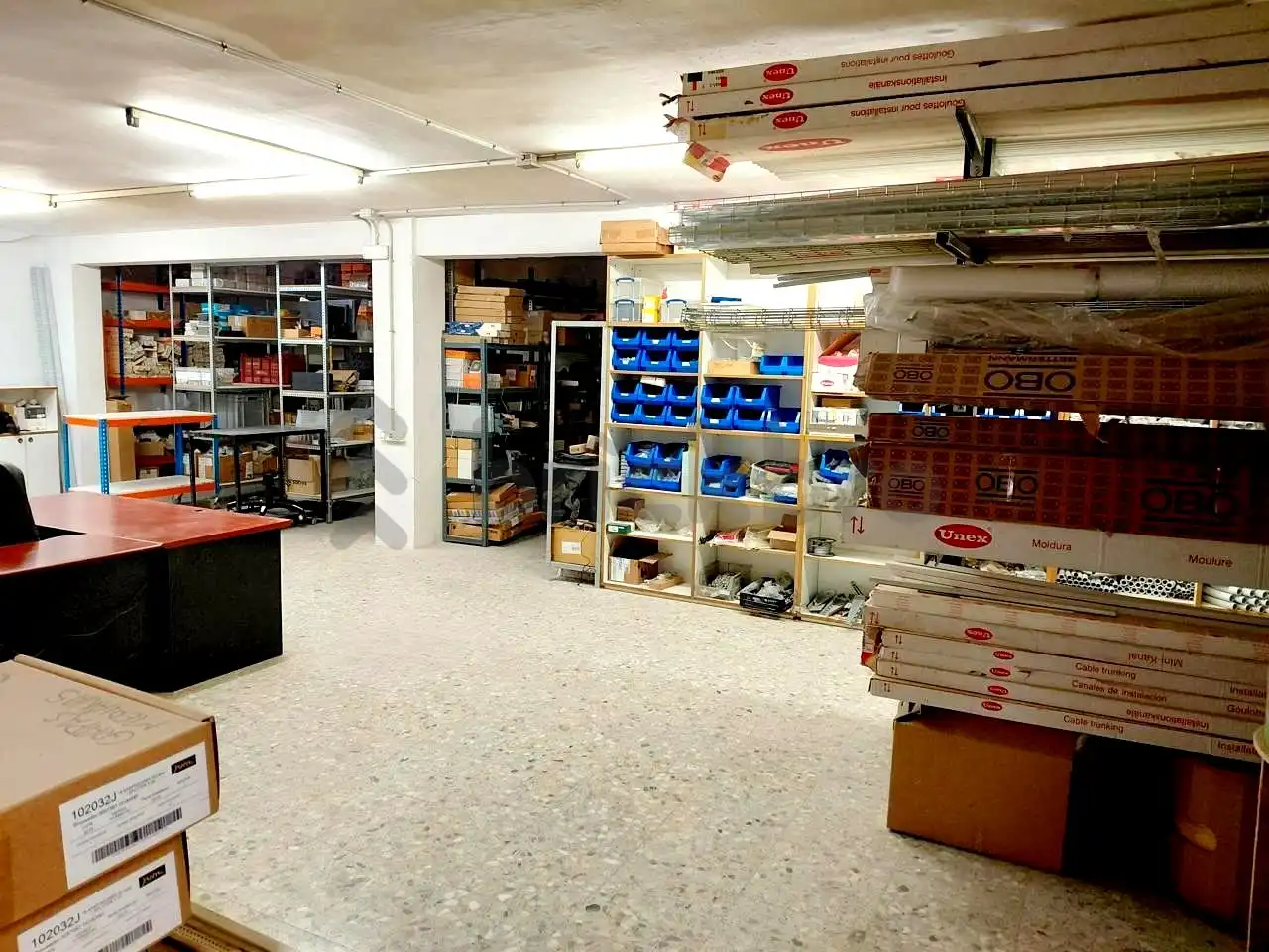 Commercial properties for rent in Esplugues de Llobregat  with Air Conditioner