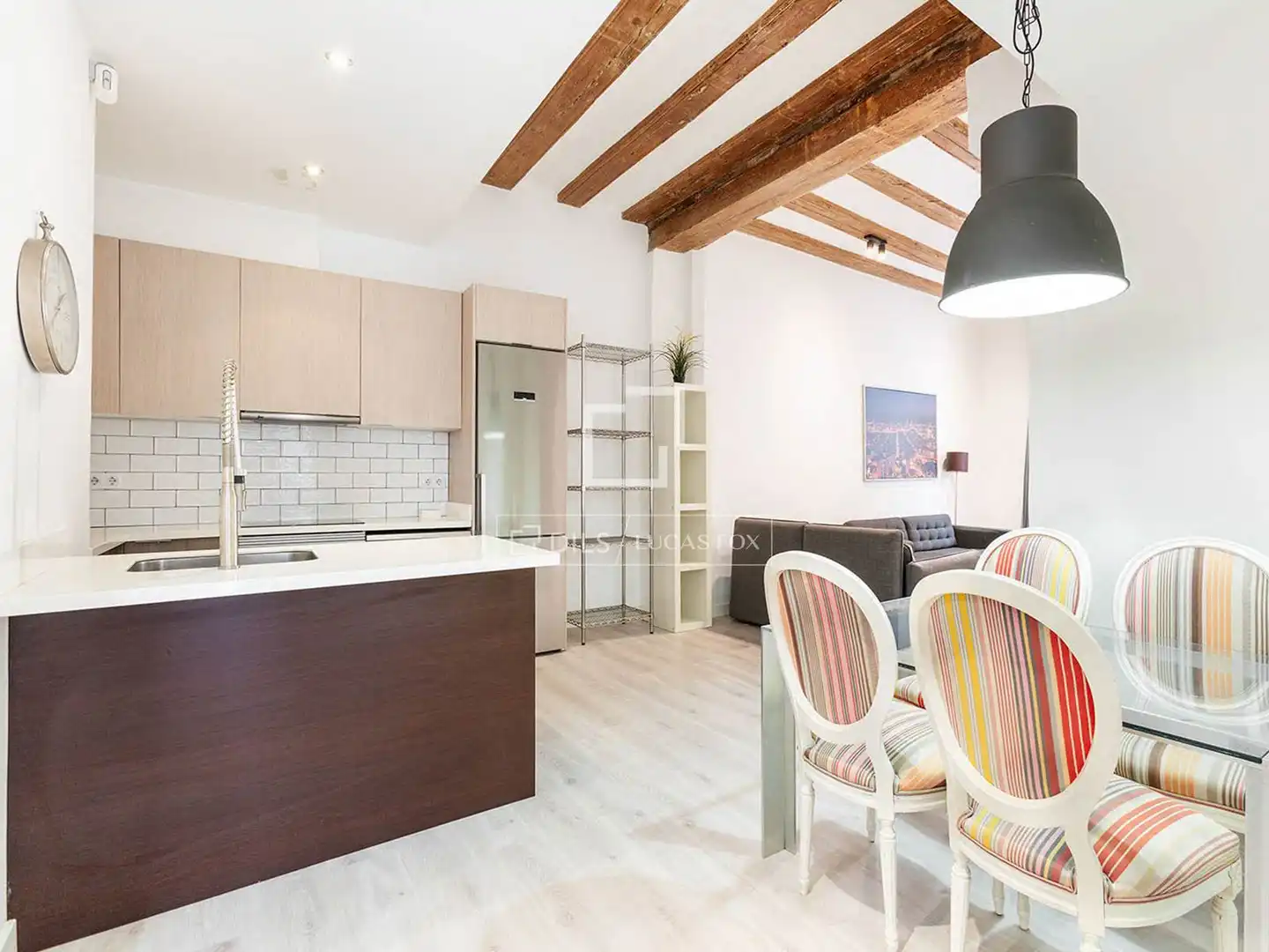 Vista exterior de Piso en venta en Barcelona con Aire acondicionado, Calefacción y Amueblado