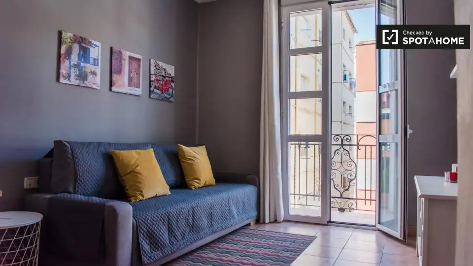 Bedroom of Flat for rent in Valencia  with Air Conditioner, Heating and Furnished