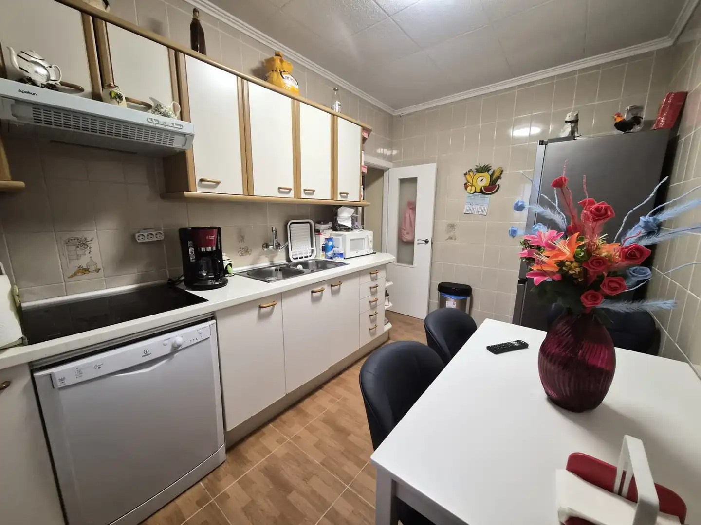 Kitchen of Flat for sale in Madrid  with Air Conditioner