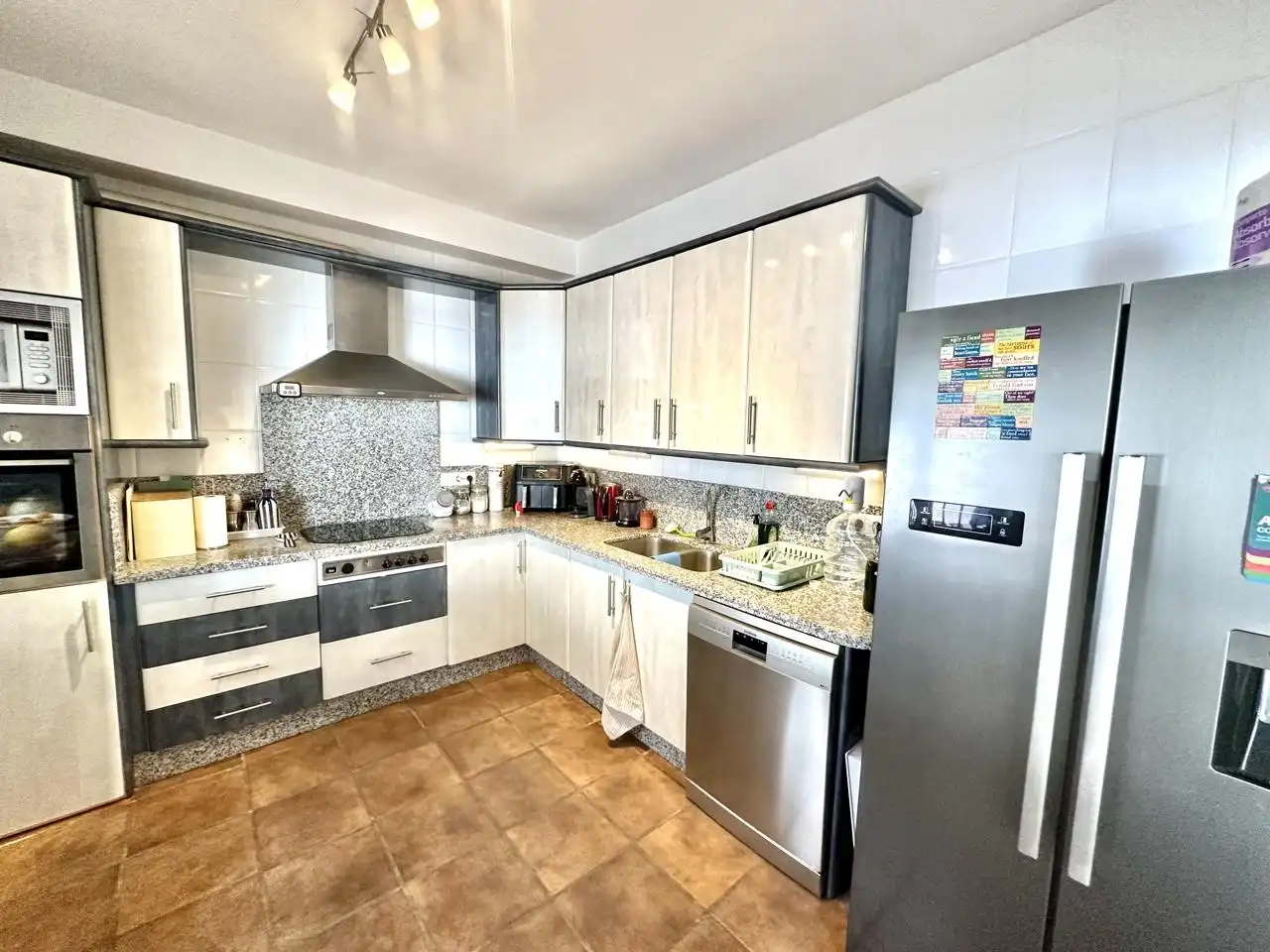 Cocina de Casa adosada en venta en Humilladero con Aire acondicionado, Terraza y Trastero