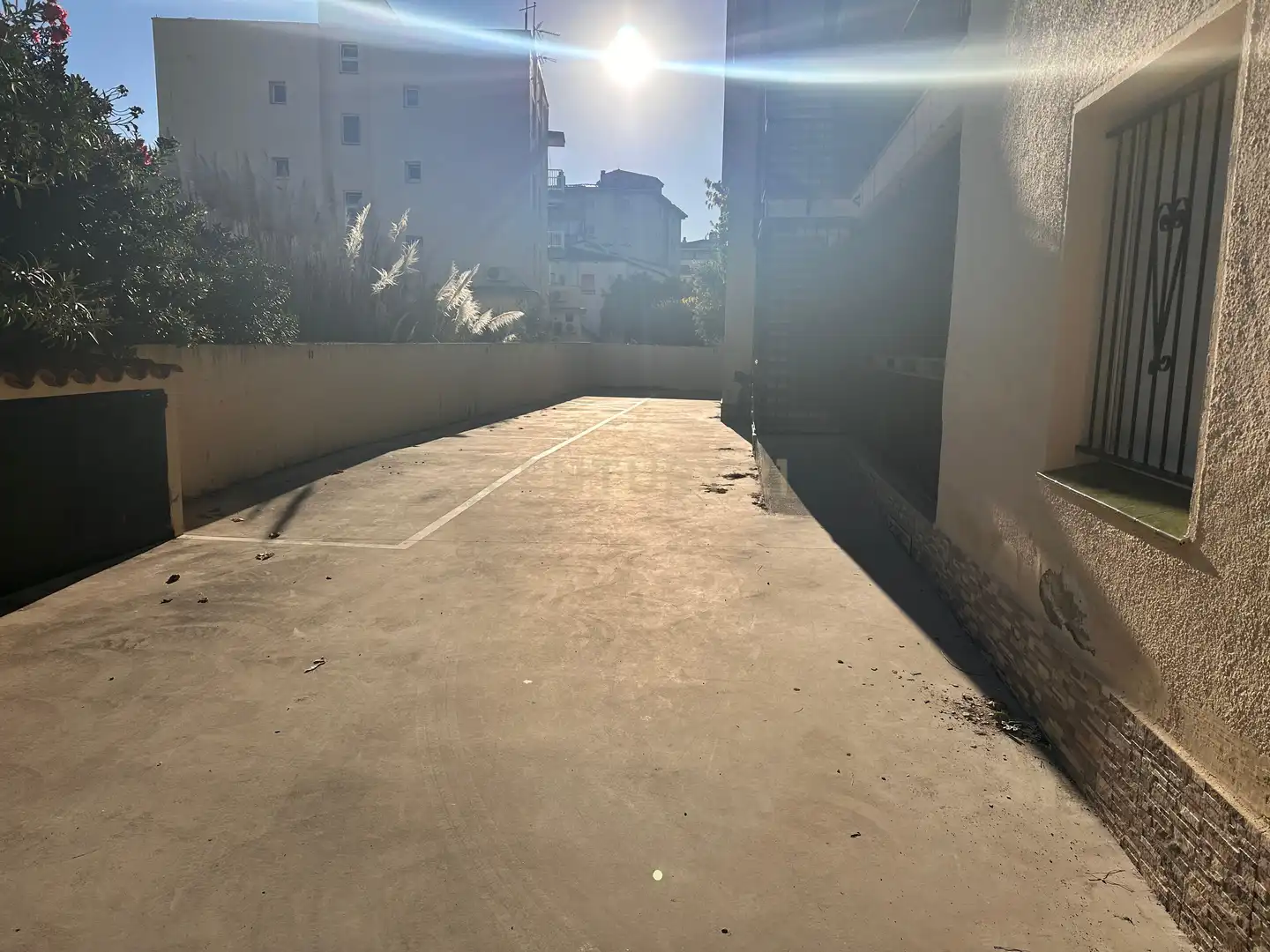 Parking de Apartamento en venta en Roses con Balcón
