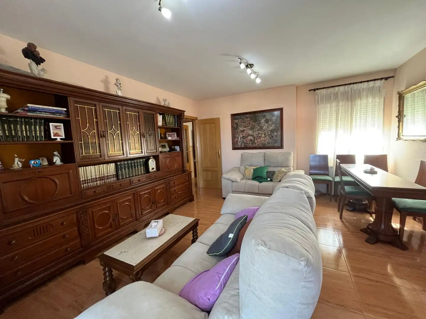 Wohnzimmer von Dachboden zum Verkauf in Villarrubia de los Ojos mit Klimaanlage, Heizung und Terrasse