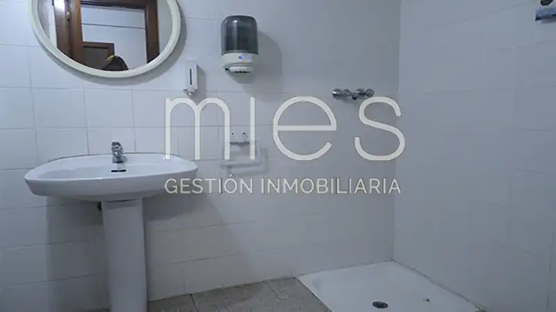 Schlafzimmer von Fabrikhallen zum Verkauf in Torrent