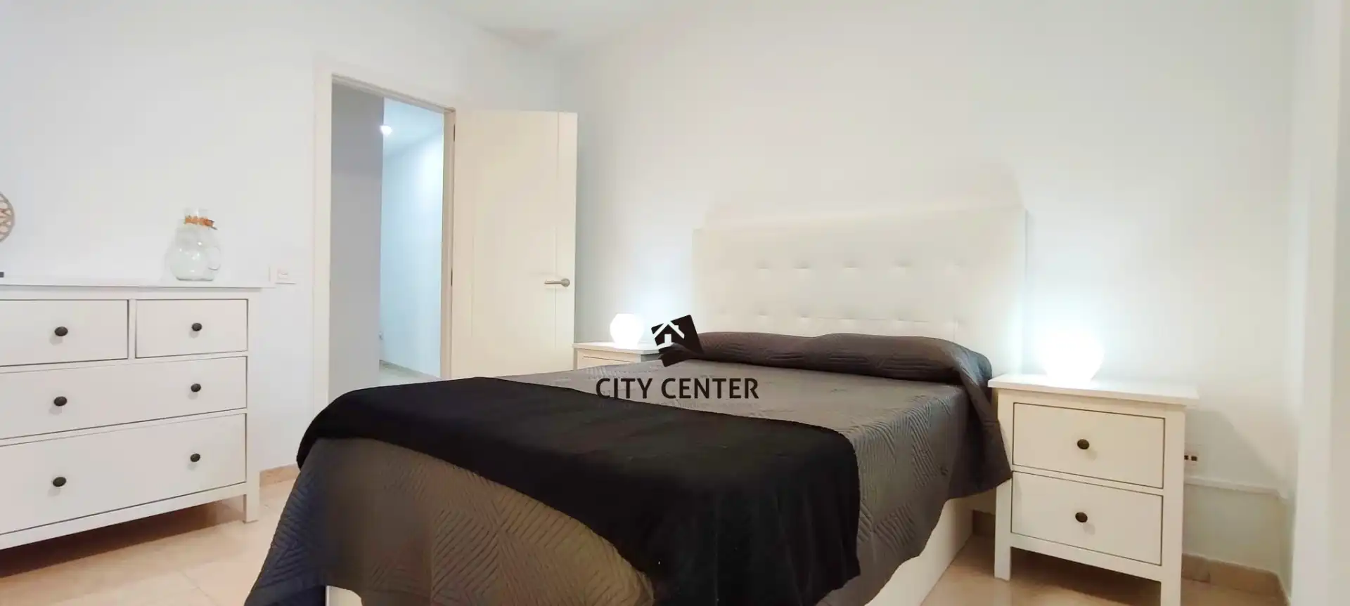 Schlafzimmer von Wohnung zum Verkauf in Arona mit Terrasse, Möbliert und Ofen