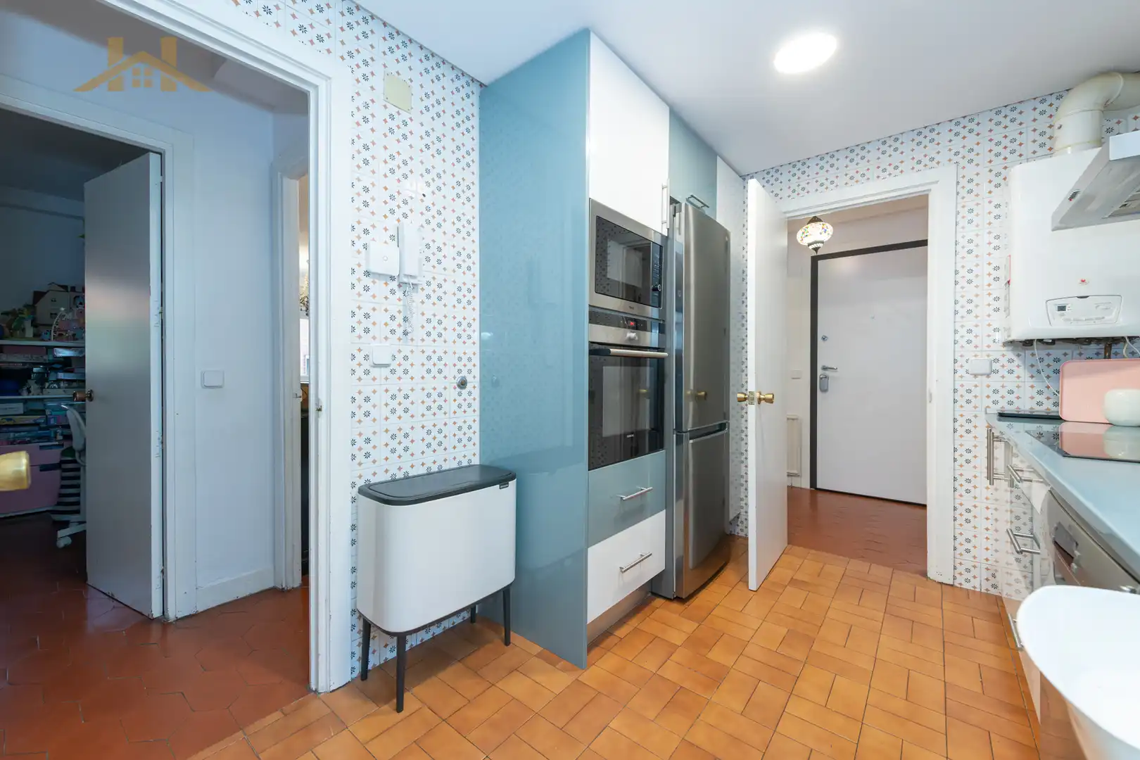 Kitchen of Flat for sale in Galapagar  with Terrace and Community pool