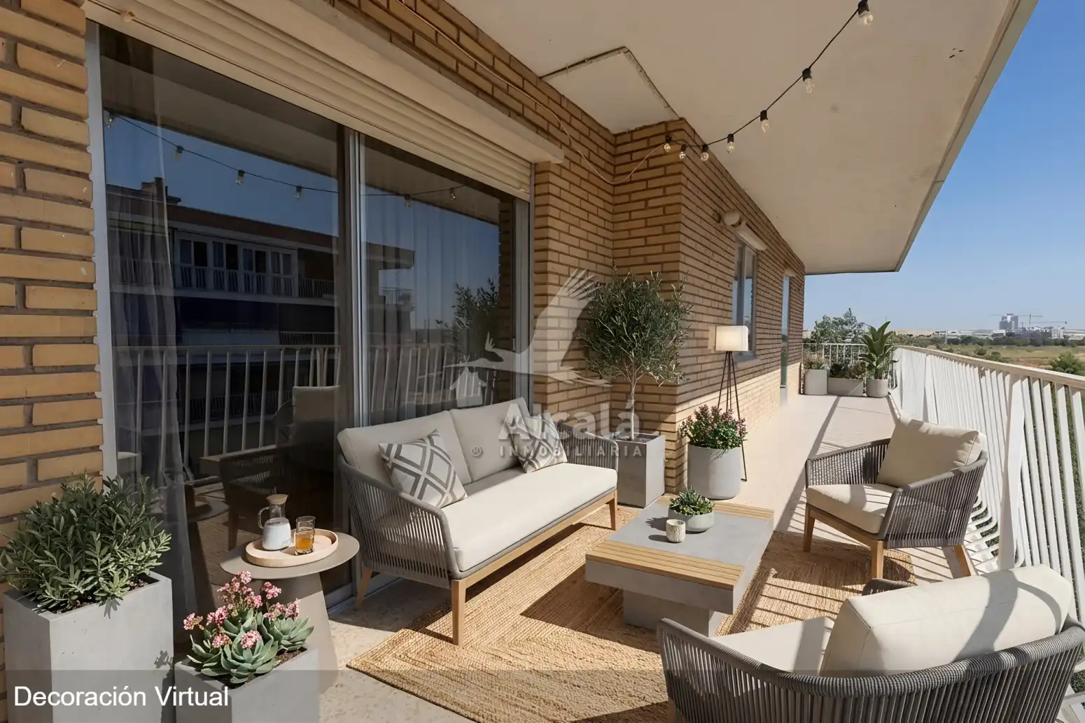 Terraza de Piso en venta en Alcalá de Henares con Calefacción, Parquet y Terraza