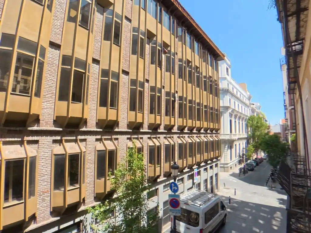 Wohnung zum Verkauf in Calle Cervantes, Cortes - Huertas