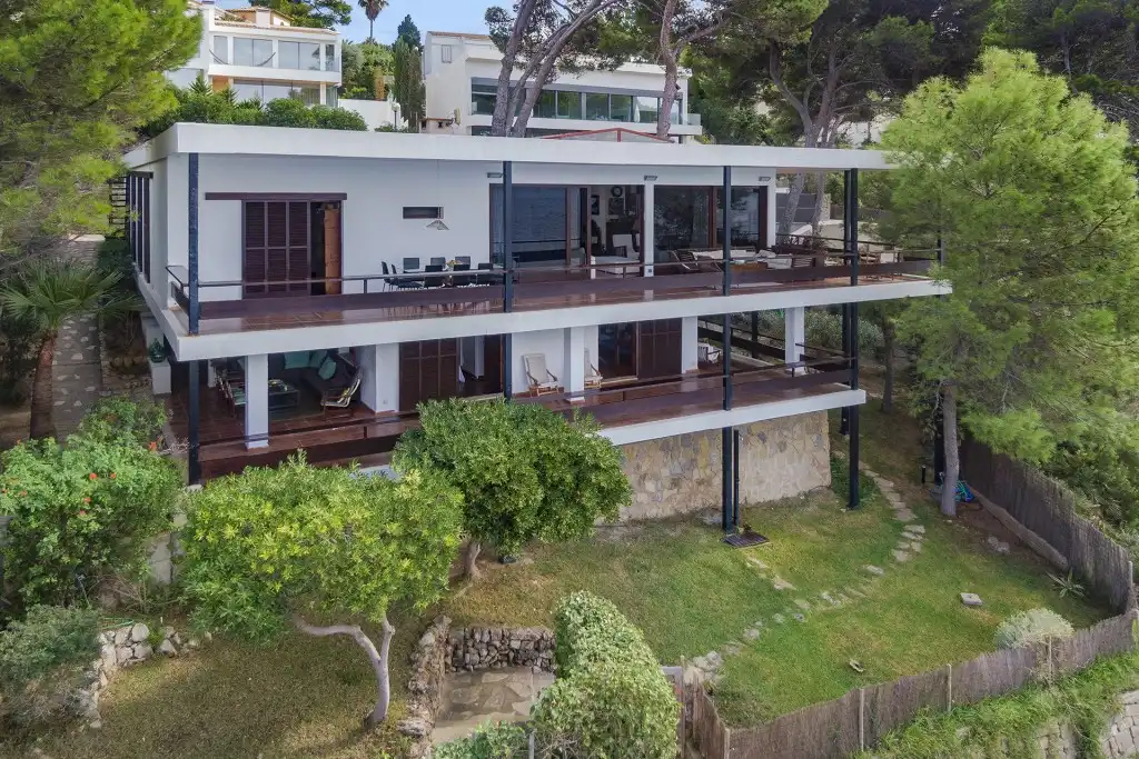 Vista exterior de Casa o xalet en venda en Alcúdia amb Jardí privat, Terrassa i Piscina