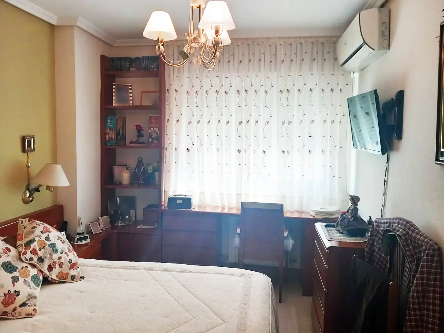 Schlafzimmer von Wohnung zum Verkauf in Coslada mit Klimaanlage, Heizung und Terrasse