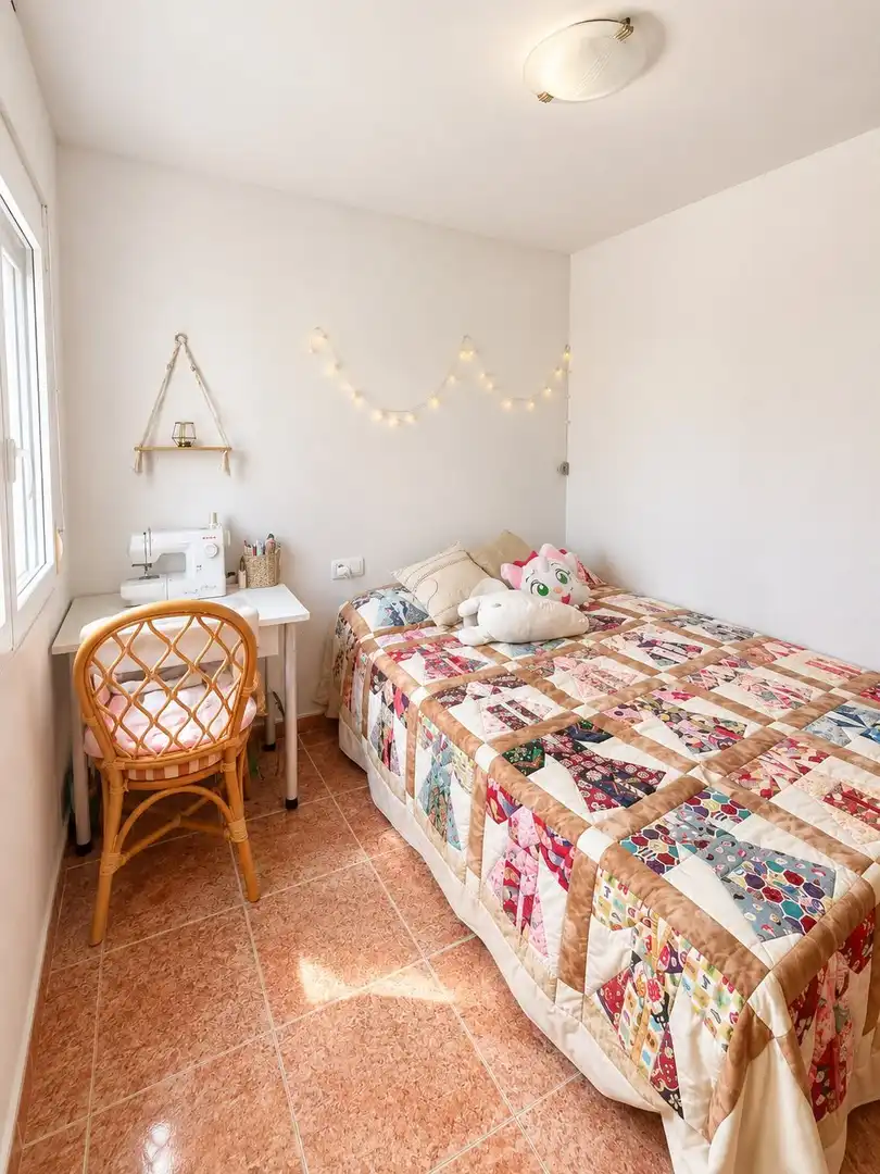 Habitación de Apartamento en venta en Benidorm con Aire acondicionado, Calefacción y Terraza