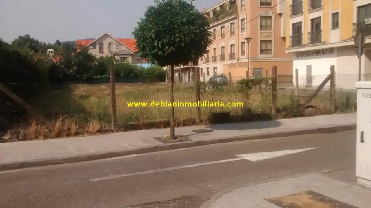Residencial en venta en Cangas 