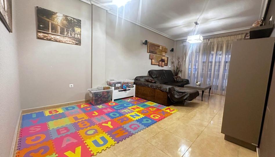 Foto 1 de Piso en venta en Almoradí, Alicante