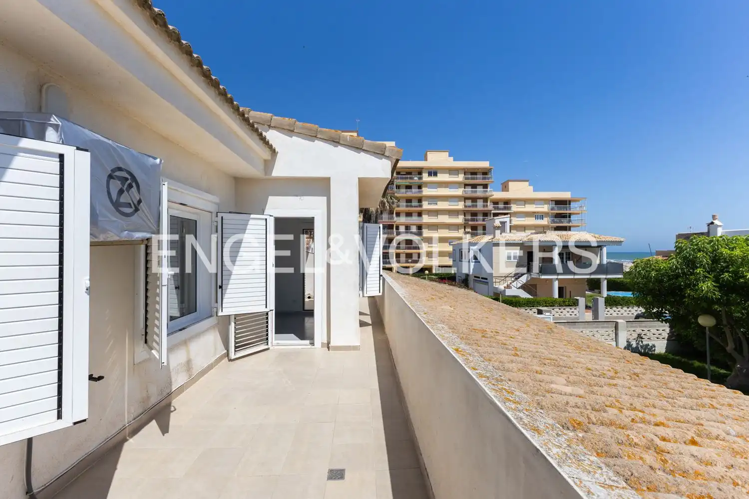 Terrace of Houses for rent in Valencia  with Air Conditioner, Heating and Private garden