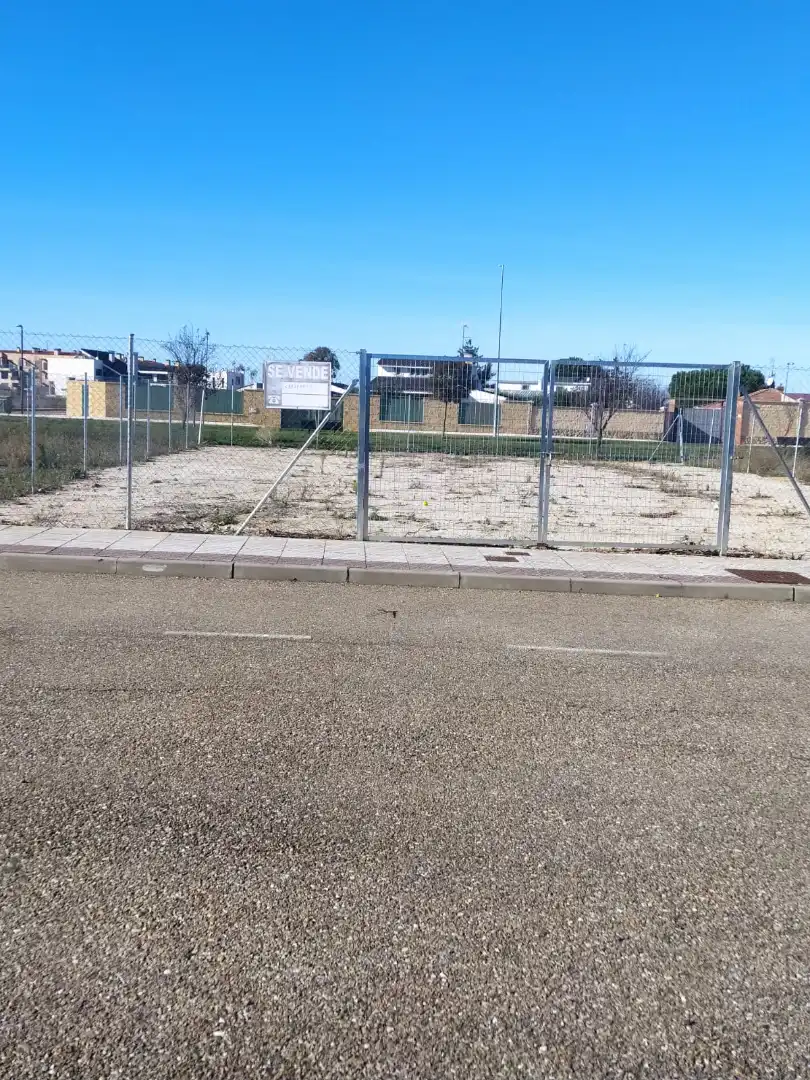 Terreno residenziale in vendita a Calle Leonardo Da Vinci, imagen 2