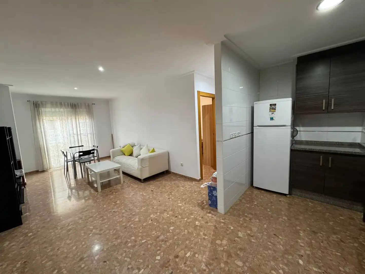 Appartamento con ascensore in affitto a Carrer Juan Díez Martínez 38, imagen 5