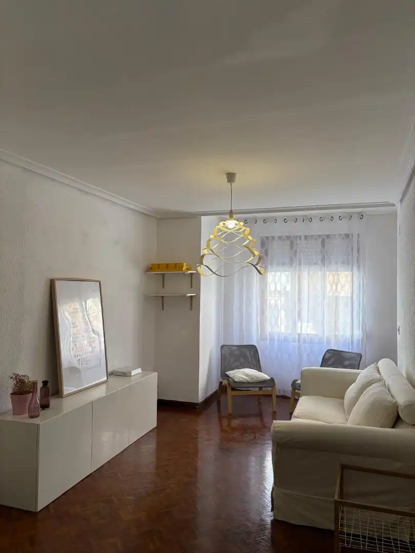 Wohnzimmer von Wohnung zur Miete in Sueca mit Möbliert, Ofen und Balkon