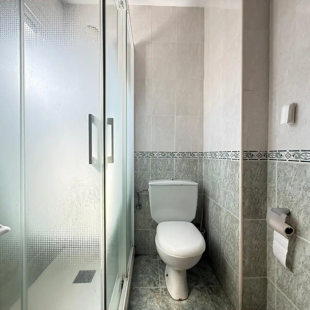 Baño de Piso en venta en Móstoles con Aire acondicionado, Calefacción y Parquet