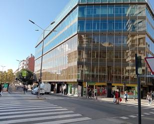 Vista exterior de Oficina en venda en Terrassa amb Aire condicionat, Moblat i Internet