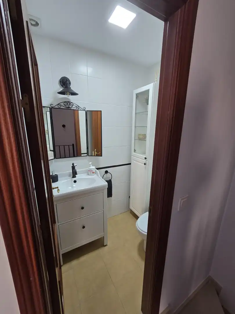 Bany de Casa o xalet en venda en Cazalla de la Sierra amb Aire condicionat, Calefacció i Jardí privat
