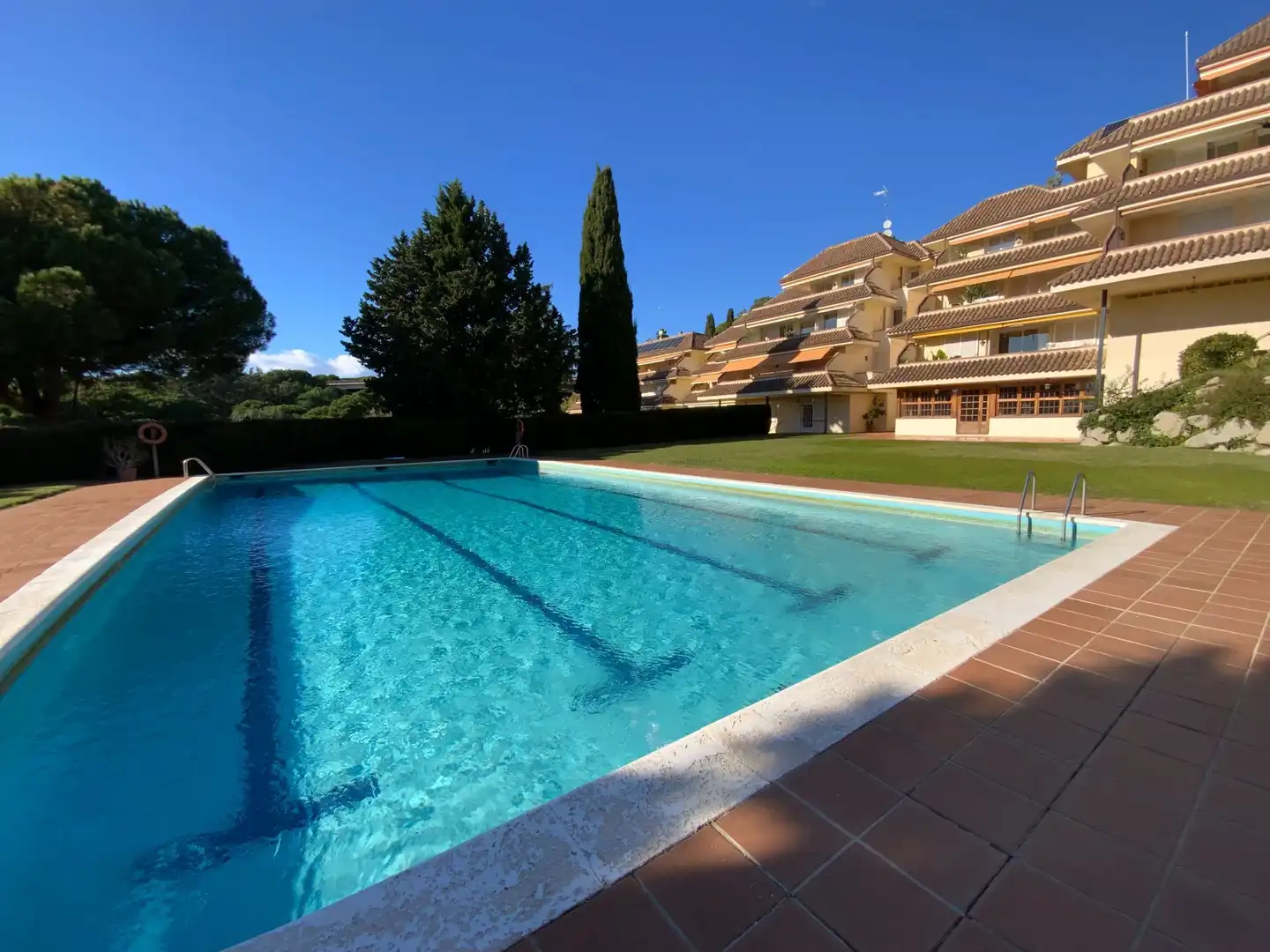 Swimming pool of Flat for sale in Sant Vicenç de Montalt  with Air Conditioner, Heating and Storage room