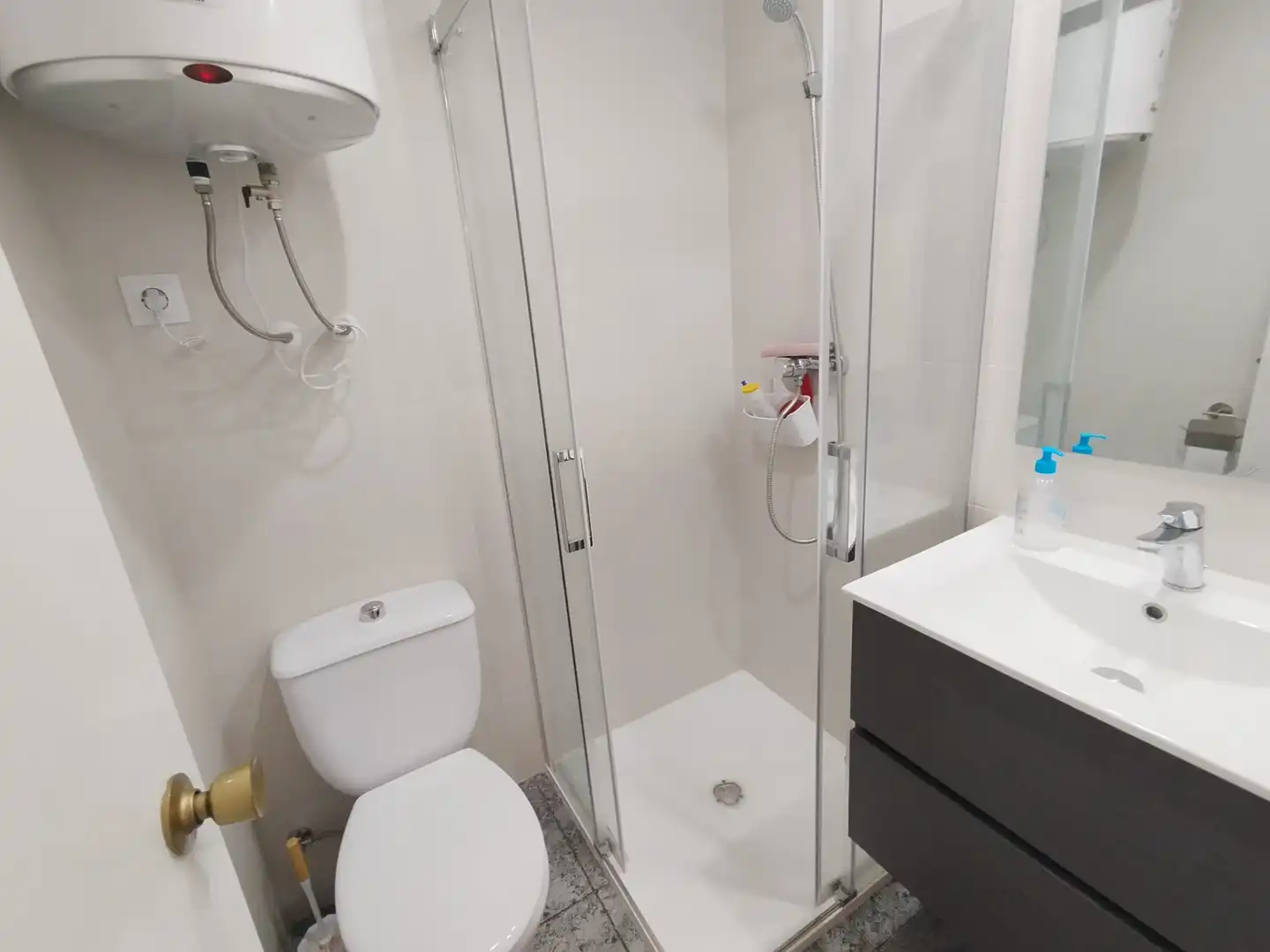 Bany de Apartament en venda en Alcanar amb Terrassa, Moblat i Forn