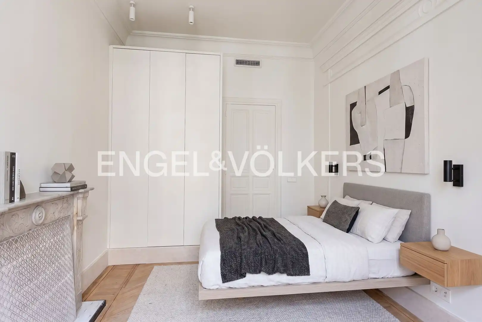 Schlafzimmer von Wohnung zur Miete in Madrid mit Klimaanlage, Heizung und Balkon