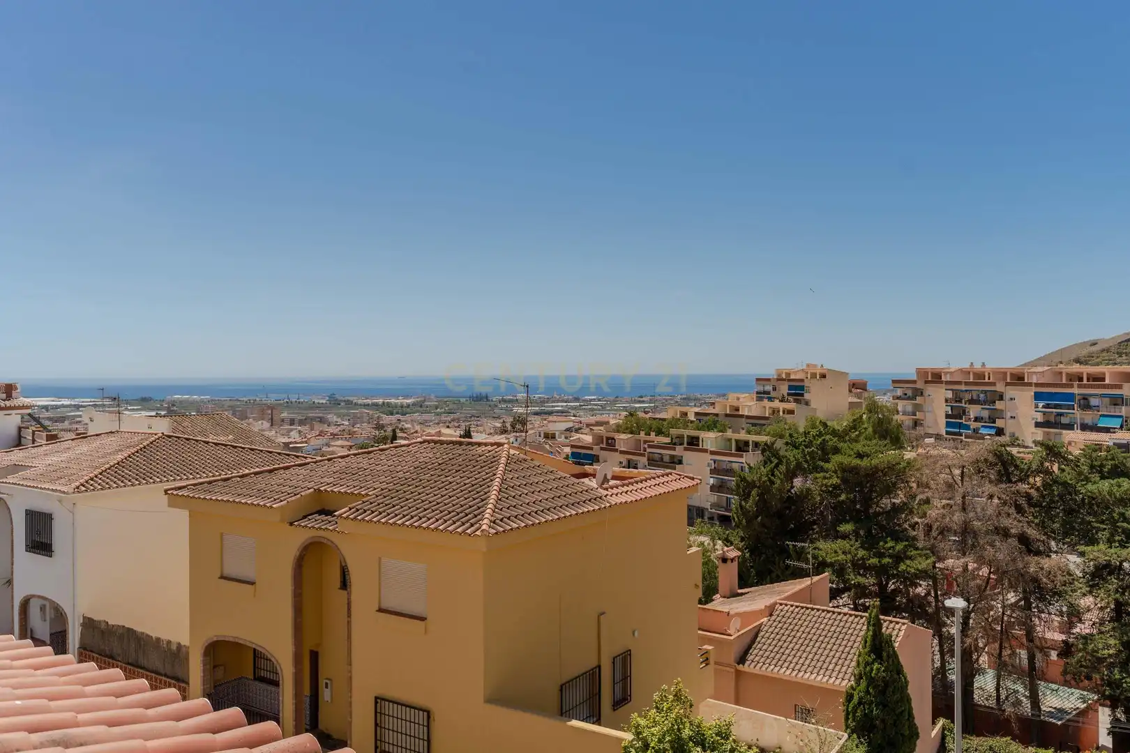 Vista exterior de Casa o chalet en venta en Motril con Aire acondicionado y Jardín privado