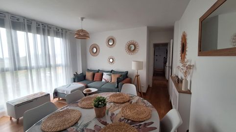 Foto 2 de Piso en venta en Peñacastillo - Nueva Montaña, Santander
