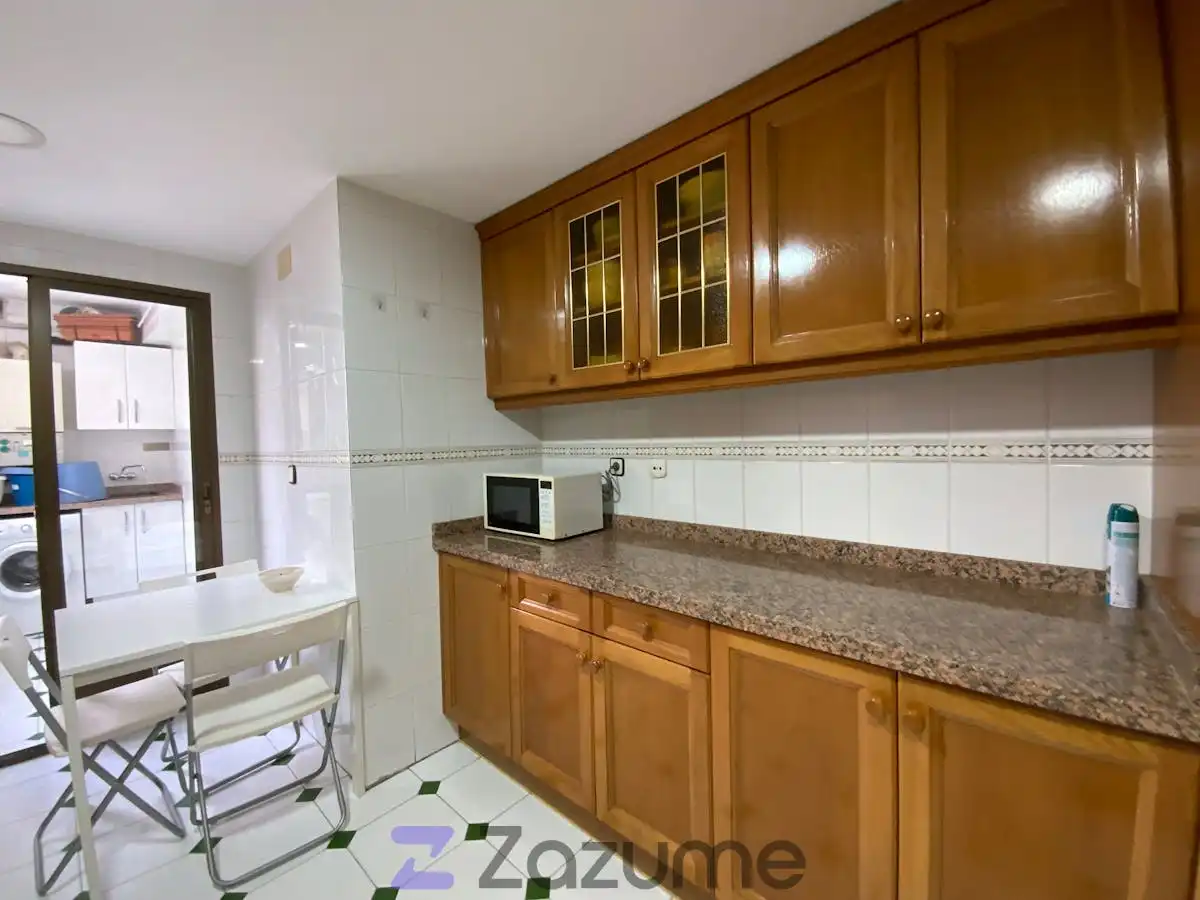 Küche von Wohnung zur Miete in Valencia mit Klimaanlage, Heizung und Terrasse