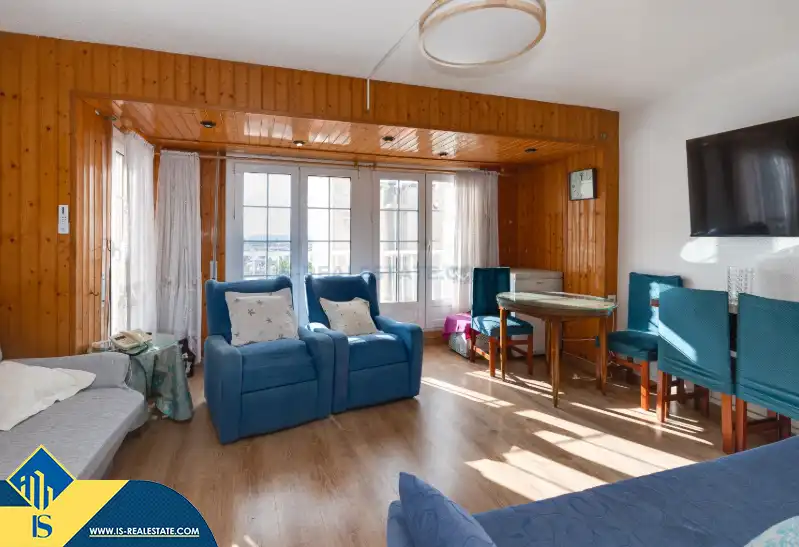 Flat with terrace for sale in Centro