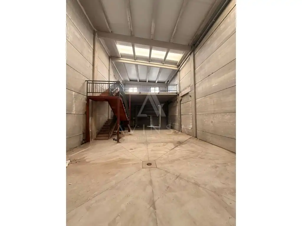 Nave industrial en venta en Guadalajara