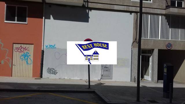 Local comercial en Venta en Ensanche - Sar
