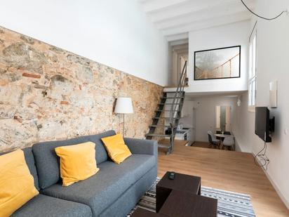 Living room of Flat to rent in  Barcelona Capital  with Air Conditioner, Heating and Furnished