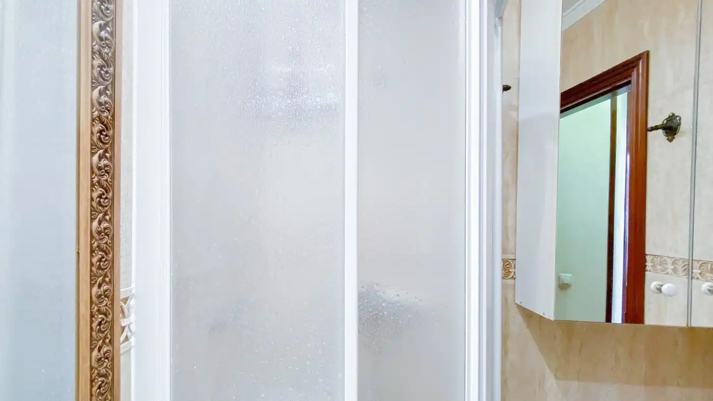 Bathroom of Flat for rent in Málaga  with Air Conditioner, Parquet flooring and Furnished