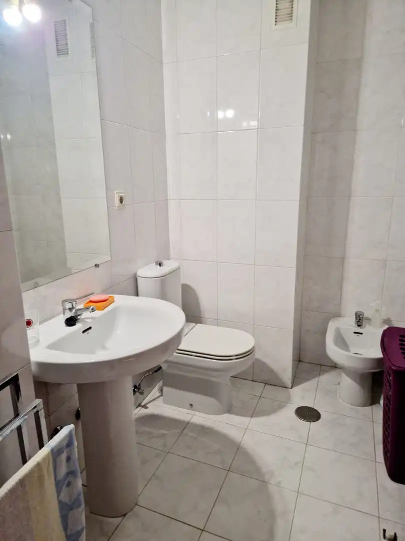 Baño de Piso en venta en Avilés con Calefacción, Parquet y Terraza