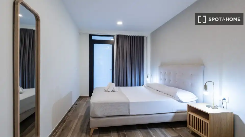 Room in Ciutat Fallera