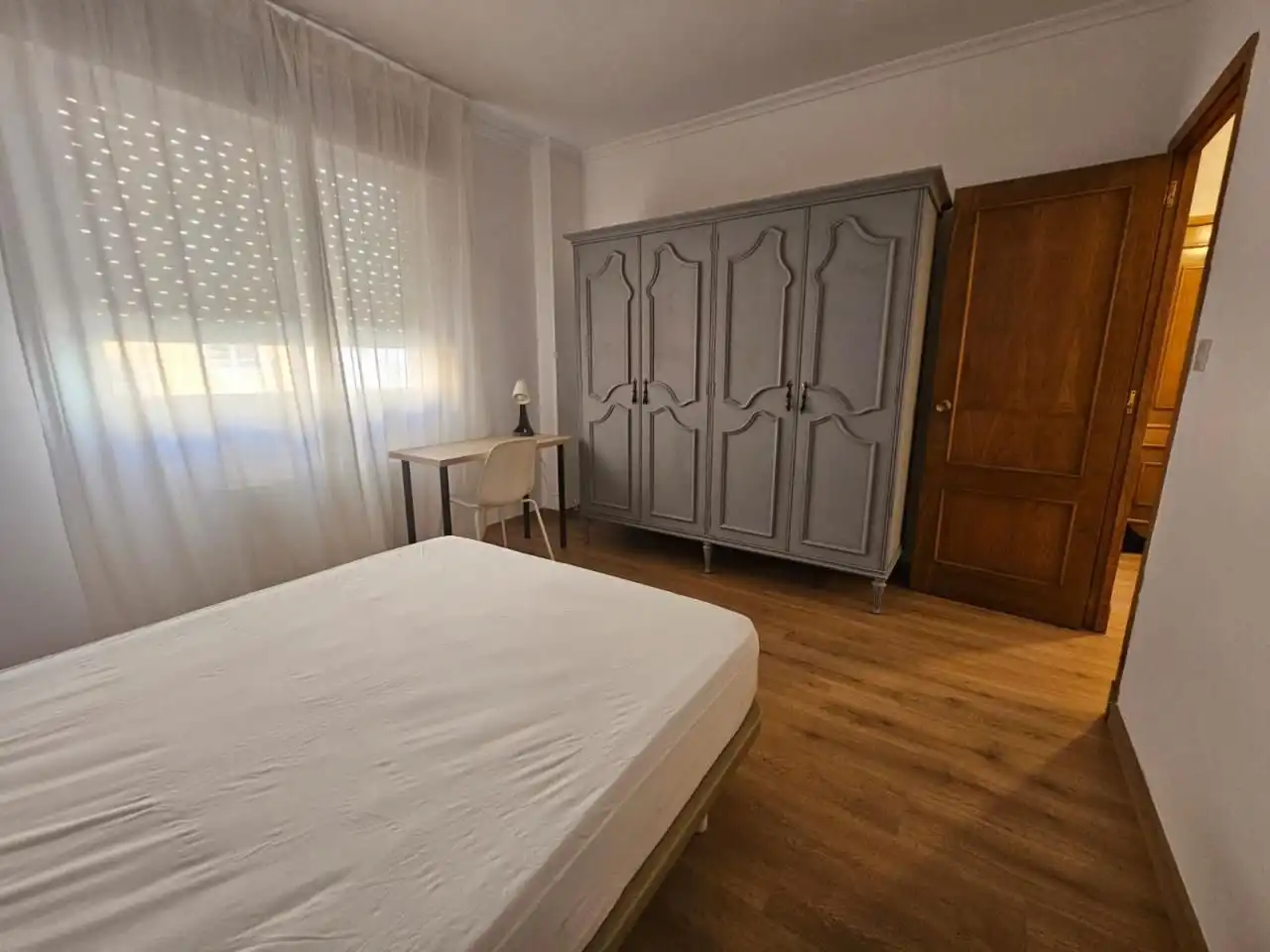 Bedroom of Flat for rent in Ourense Capital   with Heating, Furnished and Balcony