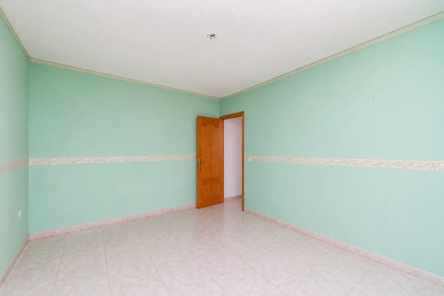 Habitación de Piso en venta en Navalcarnero con Aire acondicionado y Terraza