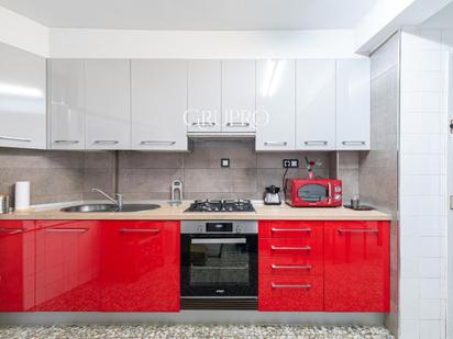 Kitchen of Flat for sale in Vigo   with Terrace and Balcony