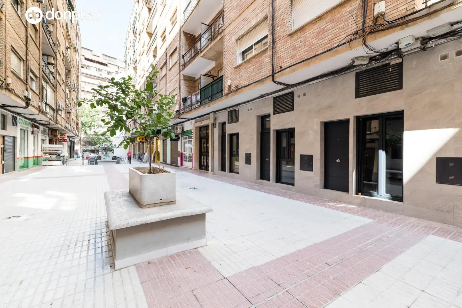 Außenansicht von Loft zum Verkauf in Granada mit Klimaanlage, Heizung und Möbliert