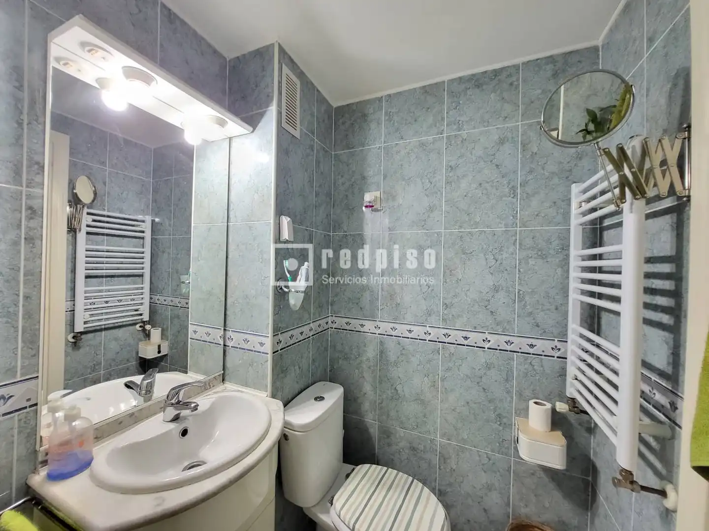 Baño de Piso en venta en Valdemoro con Aire acondicionado, Calefacción y Jardín privado