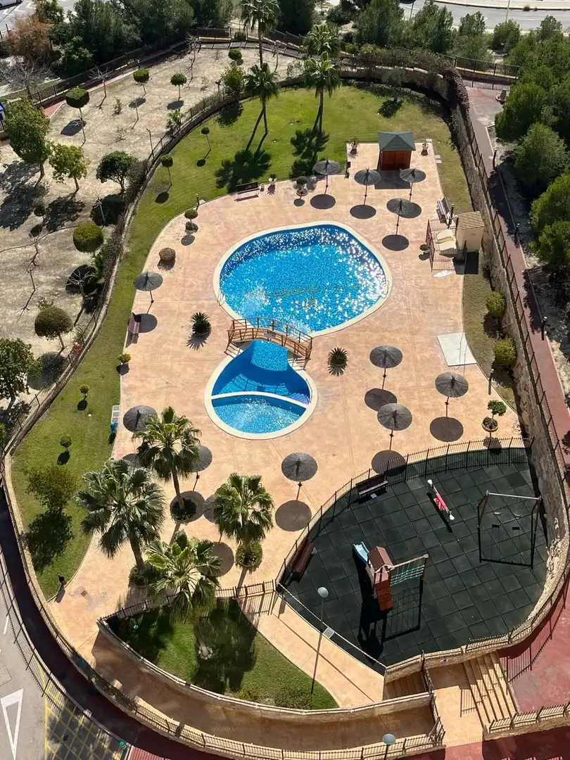 Apartment with pool for sale in Playa de Poniente, imagen 3