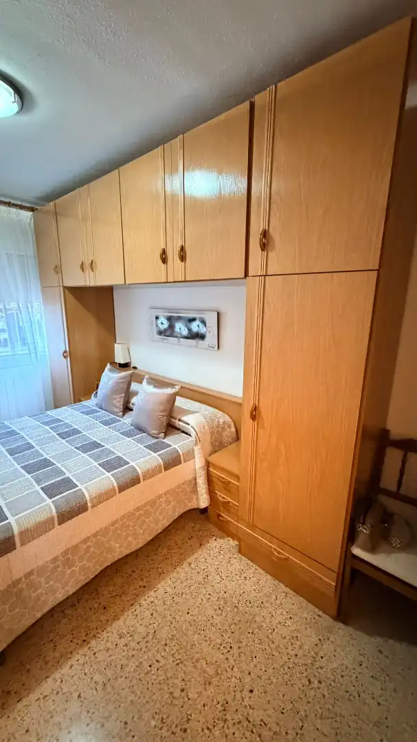 Habitación de Piso en venta en Badalona con Aire acondicionado