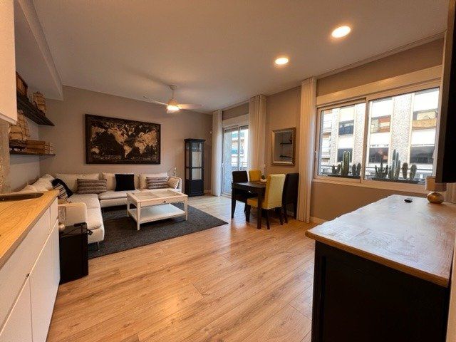 Sala d'estar de Apartament de lloguer en  Murcia Capital amb Aire condicionat, Calefacció i Terrassa