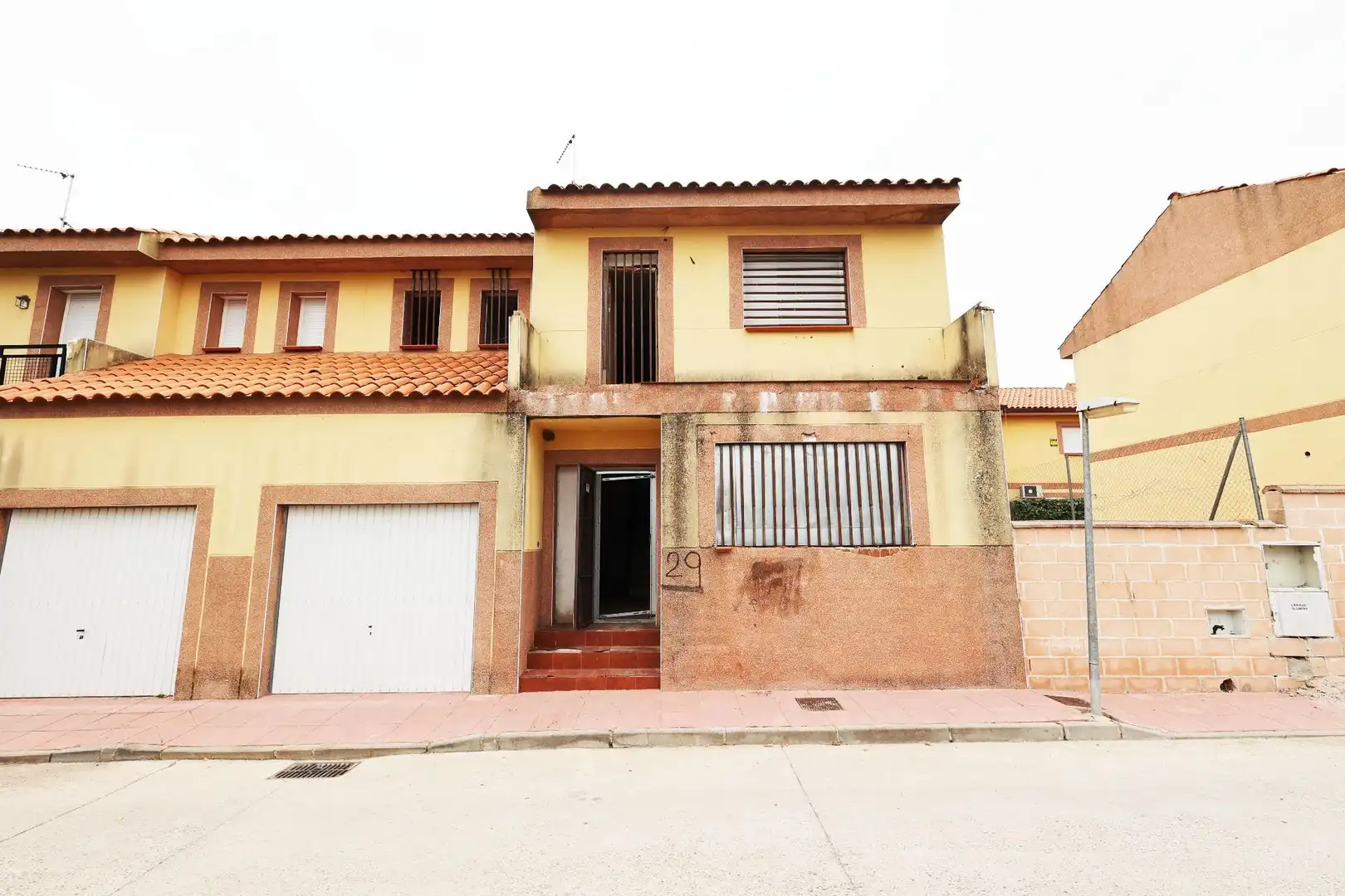 Vista exterior de Casa o chalet en venta en Hormigos con Calefacción, Terraza y Trastero