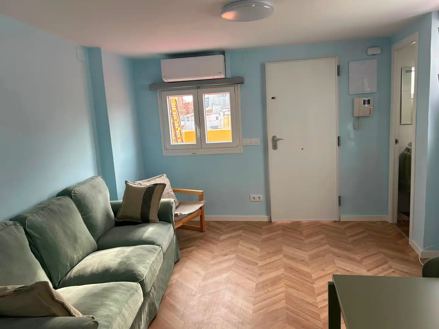 Flat for rent in Carrer de la Barcelonina, Sant Francesc