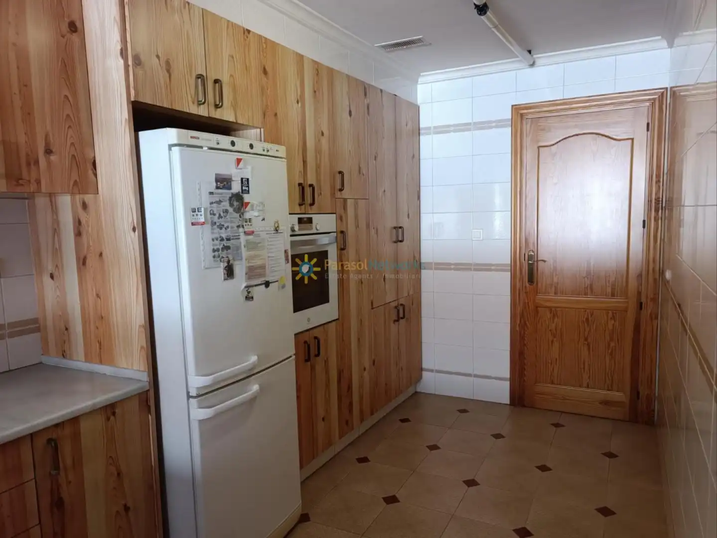 Kitchen of Single-family semi-detached for sale in Oliva  with Heating, Terrace and Storage room