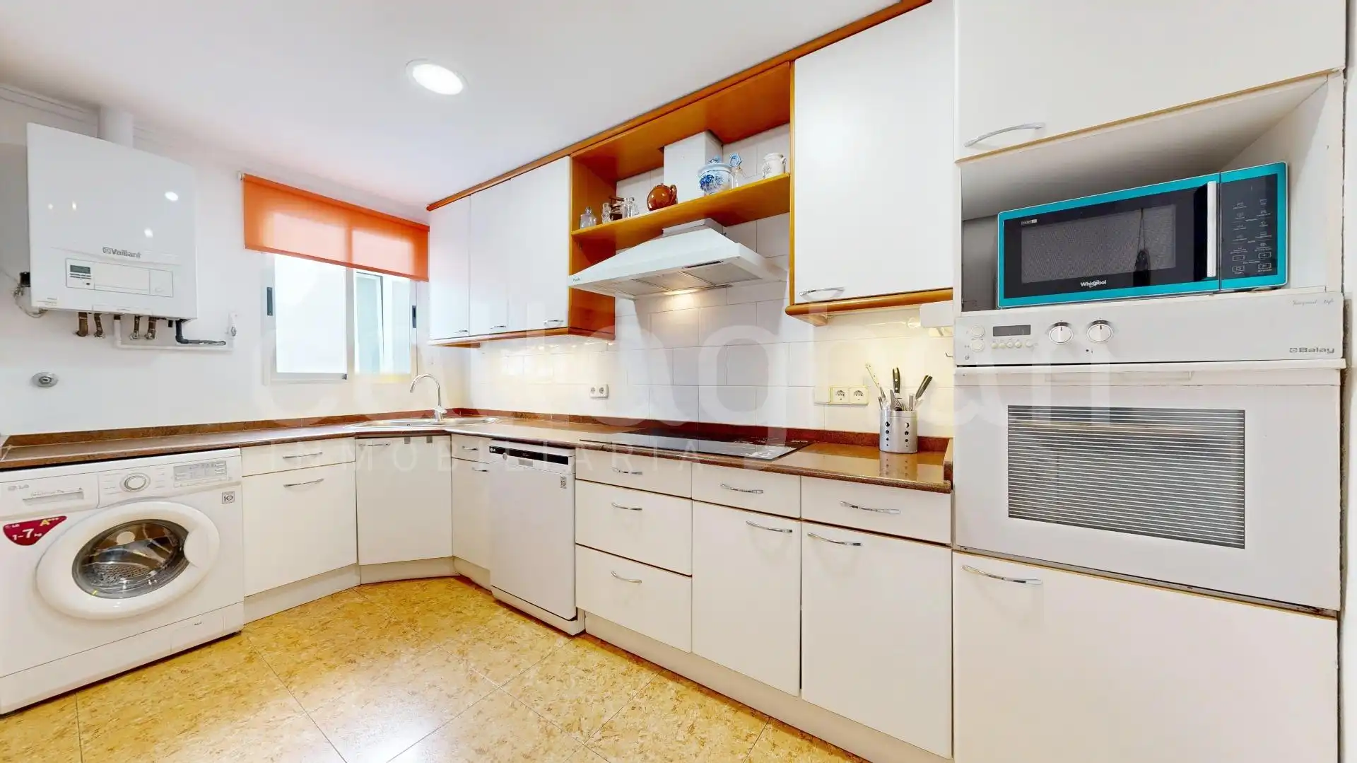Wohnung zur Miete in Calle CISCAR, Gran Via